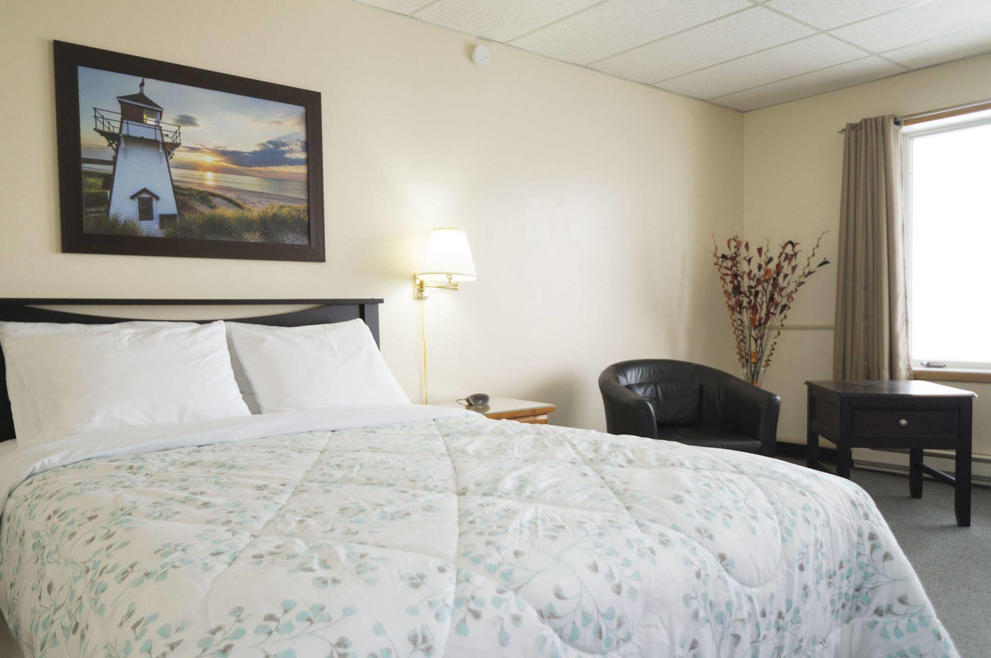 Wayside Motel Manitoulin Manitowaning Экстерьер фото